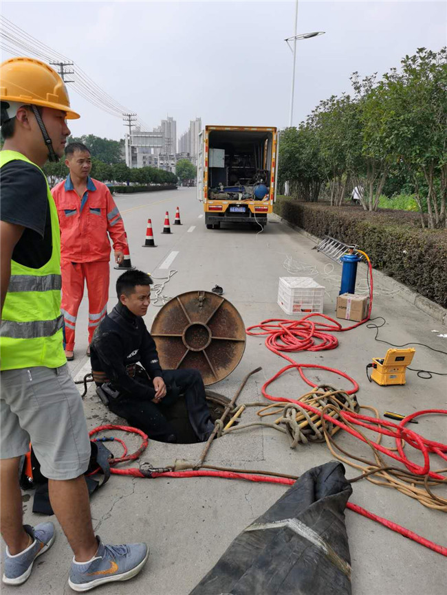 定结翻衬法管道修复技术主要工序